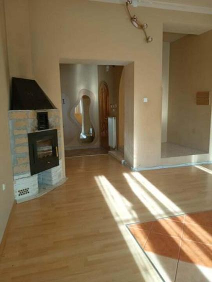 CASA 6 camere CU MANSARDA cu un design deosebit si o arhitectura futurista - 15