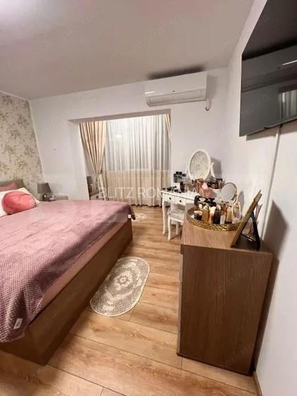 Apartament 4 camere mobilat si utilat-zona buna