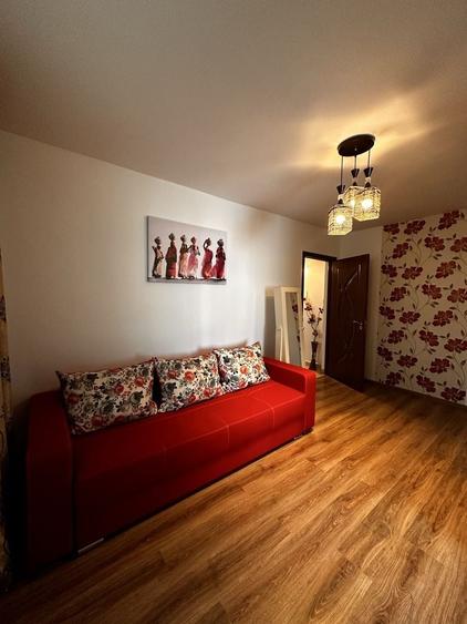 Apartament cu 2 camere nedecomandat în Zimbru