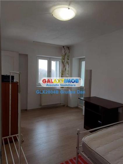 brancoveanu | garsoniera moderna 34mp 1980 | cada balcon | parc metrou - 1