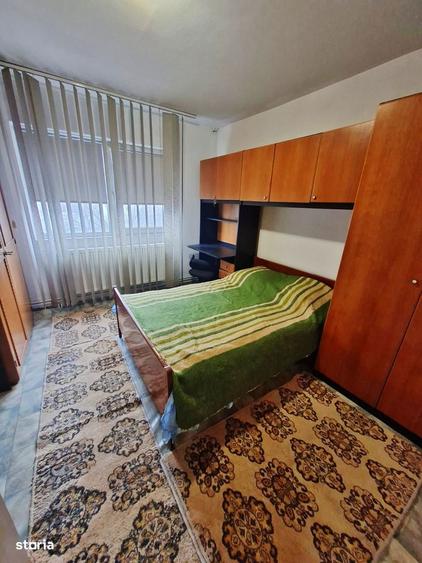 Ap 3 camere decomandate, etaj 3, str Soveja, aproape de Bdul Tomis - 1