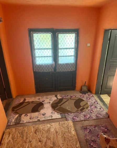 Casa renovata, teren 2400 mp, sat Sarsca - 1