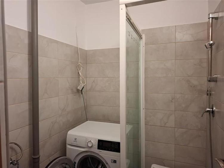 Apartament 3 camere, et 3, CT, balcon mare, doua bai - 7