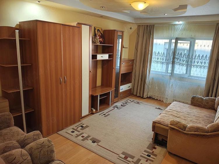 Inchiriez apartament!! - 1