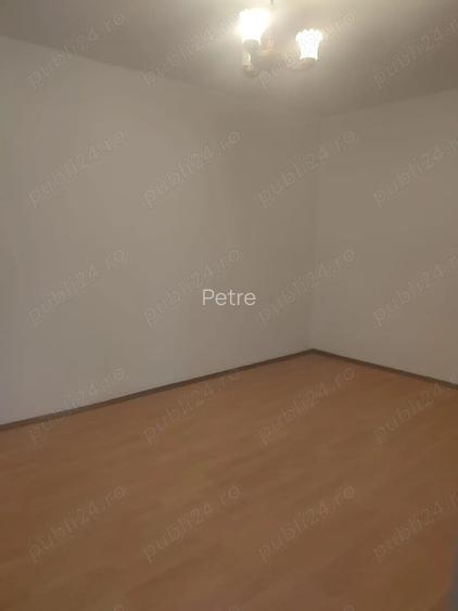 Casa 13 Septembrie (zona Marriott)