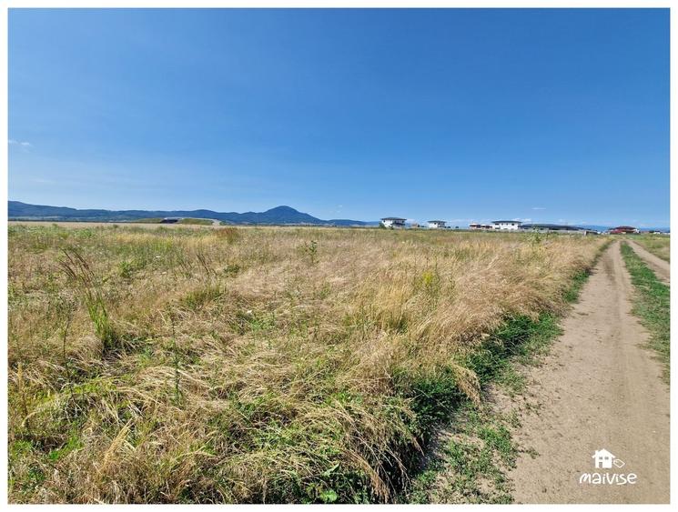 Parcela construibila-641mp/ vedere panoramica/pozitie avantajoasa- A3 - 4