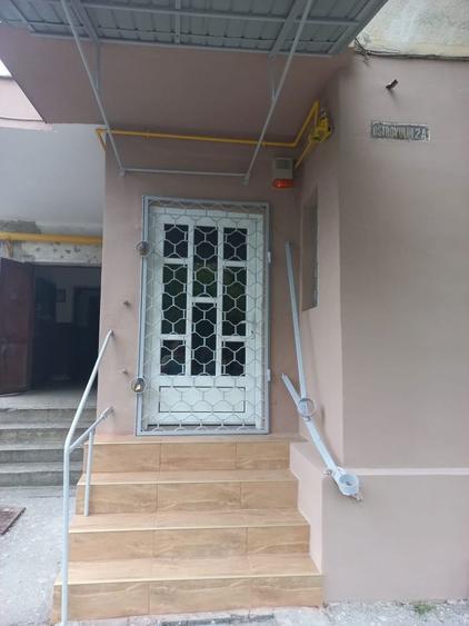 Inchiriere spatiu comercial - 4