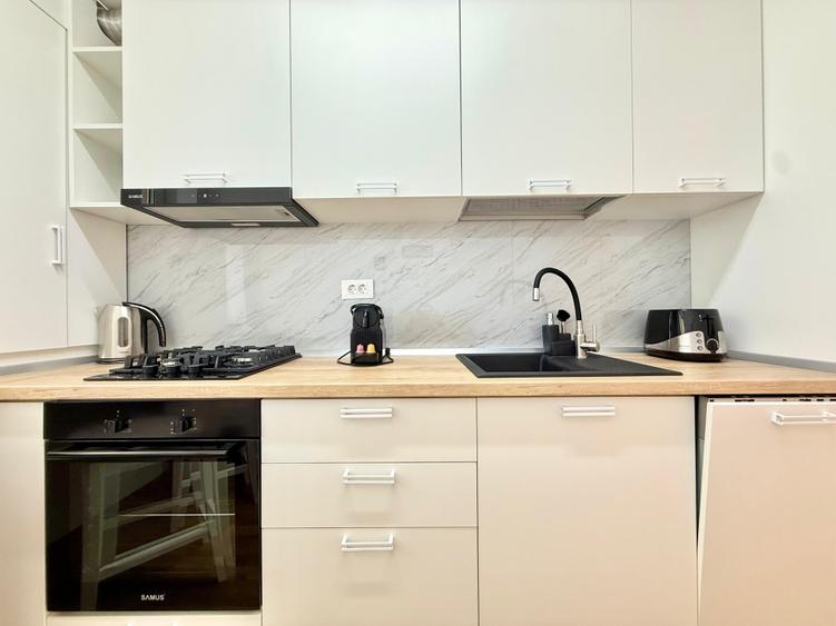 De inchiriat-2 camere, vedere superba lac-parcare supraterana-prima chirie - 9