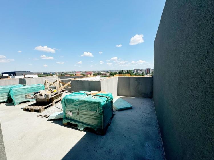 Penthouse 3 camere, decomandat, 85.6 mp utili, etaj 9/9, zona Aradului - 8