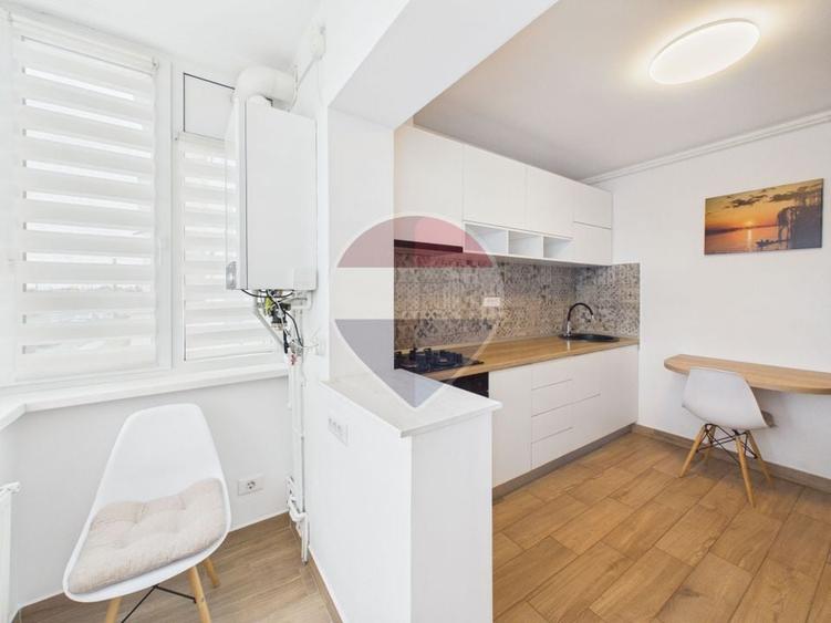 Apartament cu 2 camere decomandat, mobilat în Craiter
