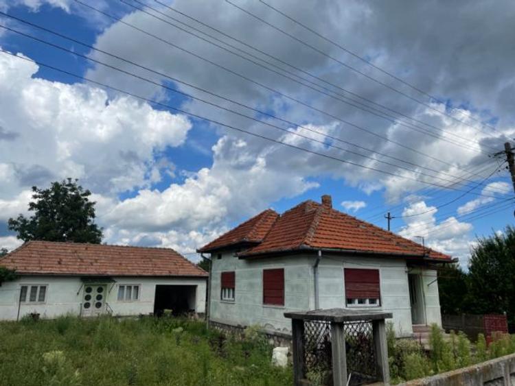 URGENT! CASA DE VANZARE, TEREN MARE, POZITIE EXCELENTA - 4