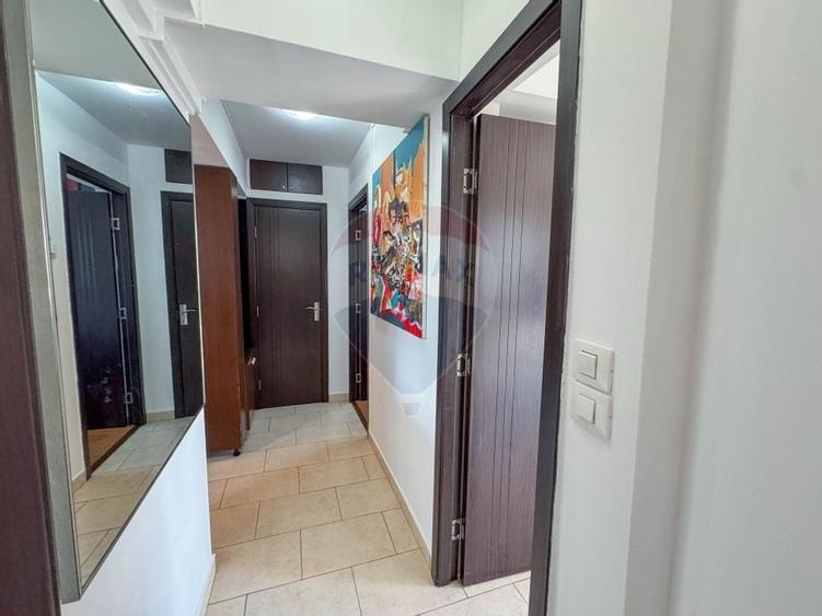 De inchiriat – Apartament elegant cu 3 camere,  Zona Piata Rosetti - 7