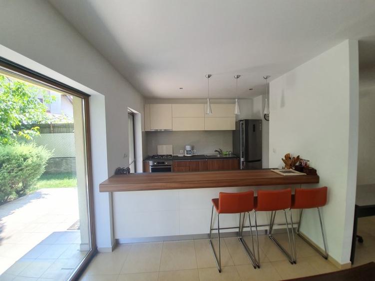 BANEASA - Benzinaria MOL, Vila P+1, teren 1500 mp - 4