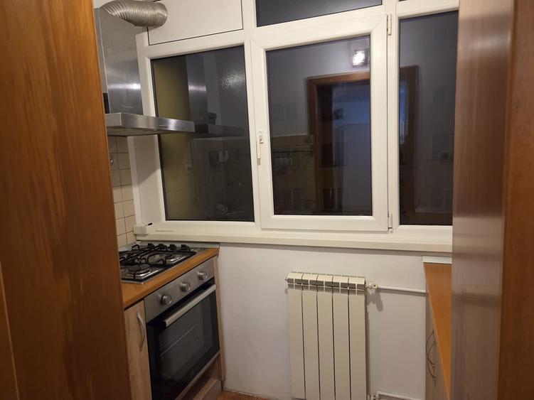 Inchiriere  apartament 2 doua camere decomandate  -Basarabia - 6