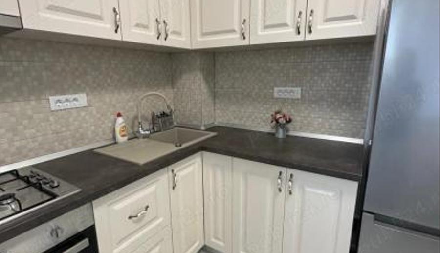 Garsoniera Regie Residence bloc nou Metrou 4 minute - 6