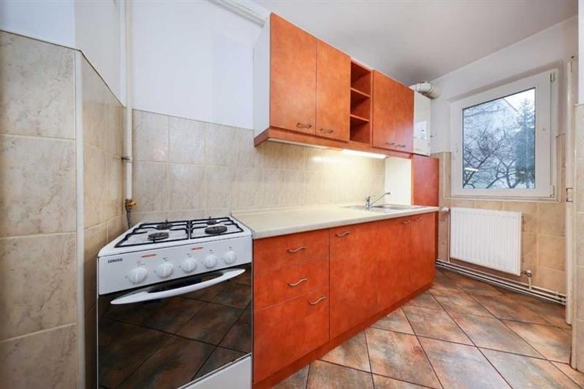 Tractorul, Brasov - 2