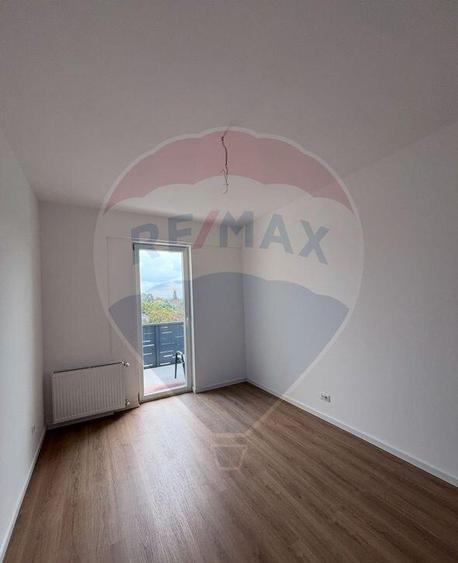 De Vanzare Apartament 3 camere Buftea - 10