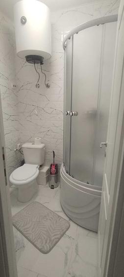 Proprietar - inchiriez camera tip garsoniera Jumbo 1200 lei - 1