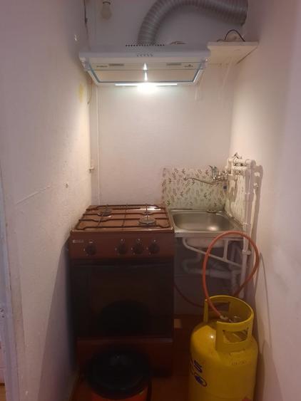 Închiriem garsonieră zona  Tomis Nord mobilată utilată - 4