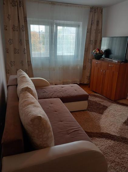 Inchiriez apartament 3 camere zona Lipivei - 5