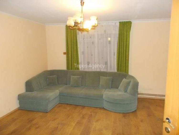 Casa, Timisoara, zona Aleea Ghirodei, 3 camere, 360 mp teren Casa, Timisoara, zona Aleea Ghirodei, 3 camere, 360 mp teren