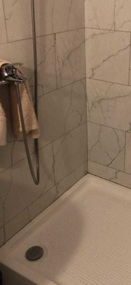 Camera cu baie proprie- Tractorul - 3