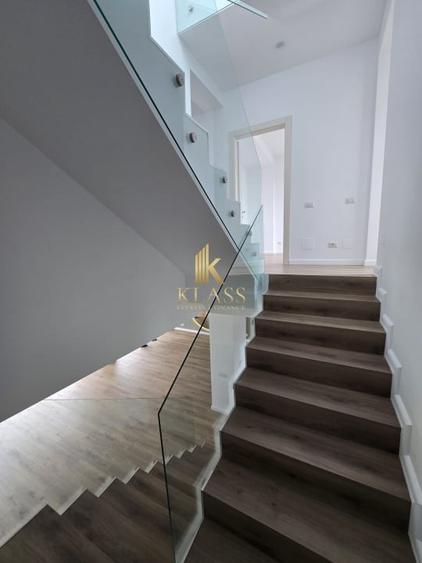 Vila 5 Camere Jolie Ville Pipera, in residence Privat, de vanzare! - 4