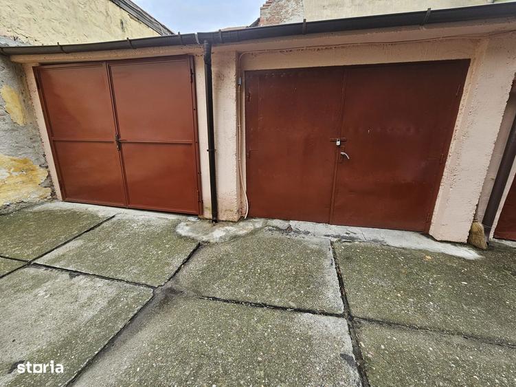 Vand apartament deosebit, la casa, etajul 1, Bulevardul Decebal - 1