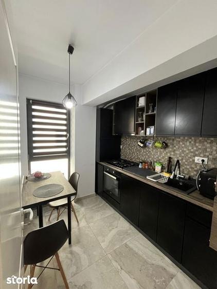 Inchiriez apartament 2 camere dec. bloc nou - 1