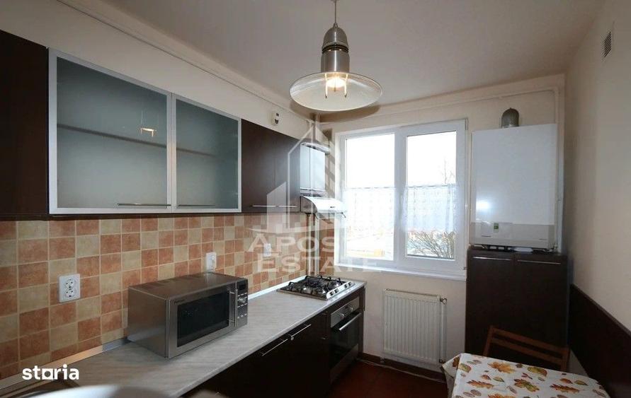 Apartament cu 2 camere, mobilat în Complex Studențesc