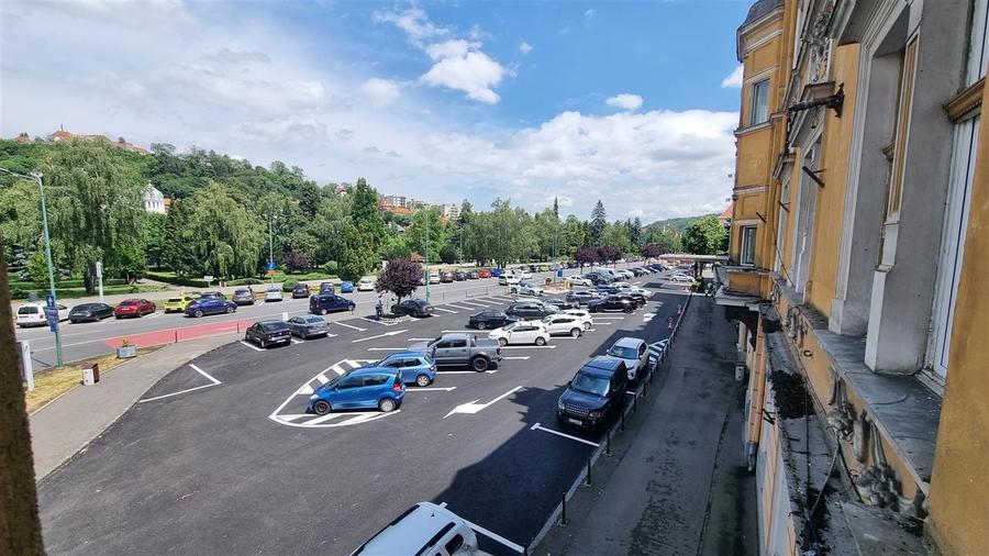 Apartament  clasic de doua camere zona Centrul Istoric - 10