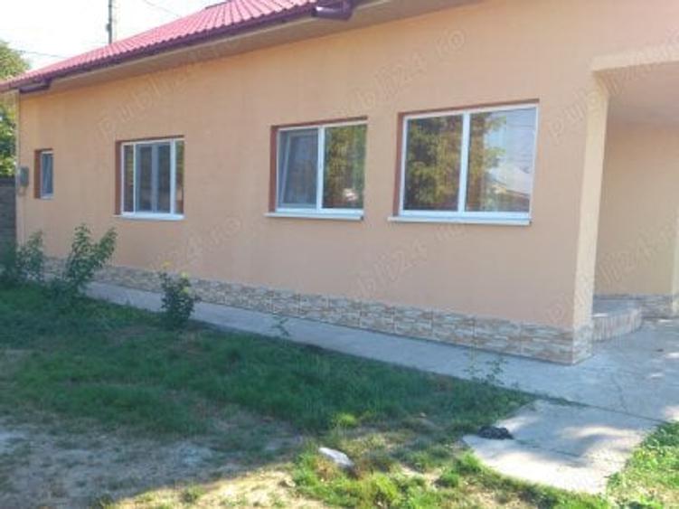 Casa cu teren de vinzare - 2