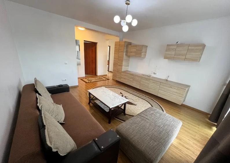 INCHIRIEZ apartament 3 camere decomandat,renovat,zona Selimbar - 1