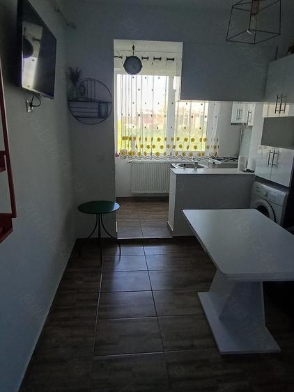 Apartament 1 camera, 35 mp, balcon, bucatarie open-space modern ?i luminos Descriere: - 2
