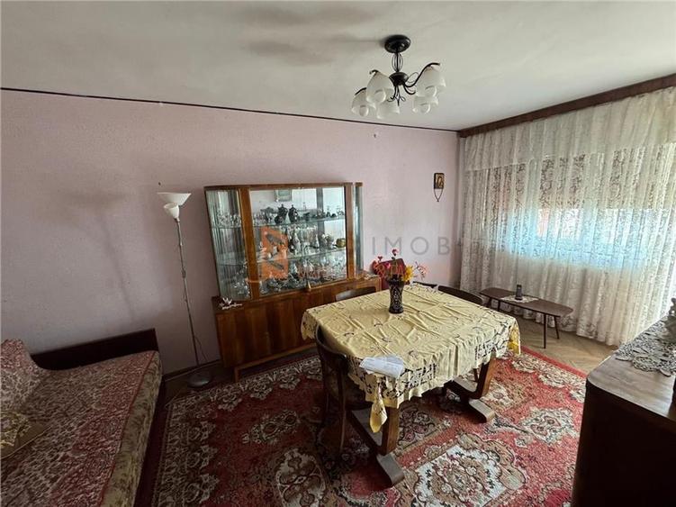 Apartament 3 camere confort 1 decomandat  Zona Spiru Haret - 2