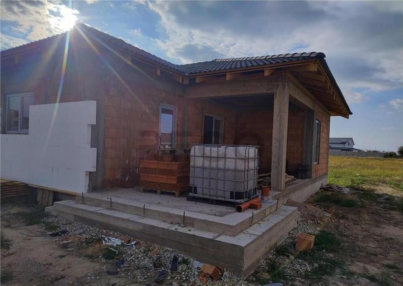 RECO Casa 4 camere,Cihei - 2