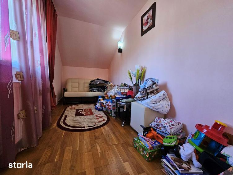 Locatie premium || Acces direct din DN71 Dealu Mare, Dambovita - 9