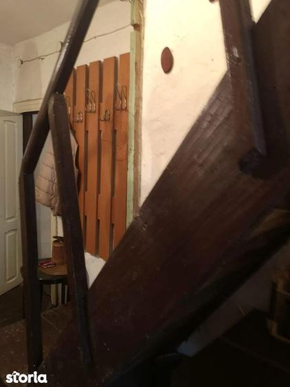 Casa de vanzare in Pucioasa lini?te, natura ?i poten?ial excelent - 6