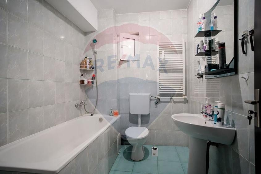 Apartament cu 2 camere de vânzare - Burdujeni - 5