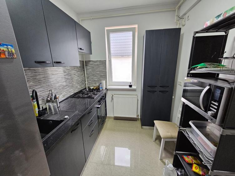 Apartament 3 Camere - 2 bai - mobilat si utilat + parcare - 5