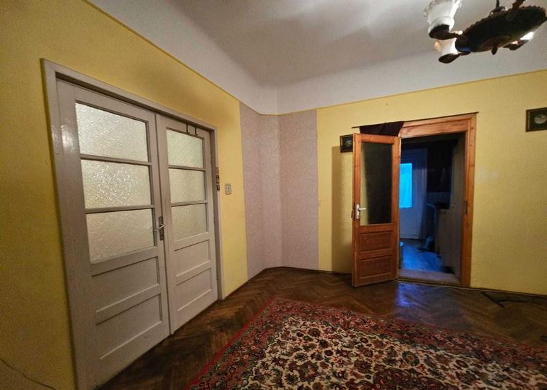 De vanzare casa zona Spitalul Judetean - 5