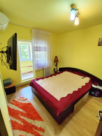 Vand apartament 3 camere mobilat si utilat  - 5