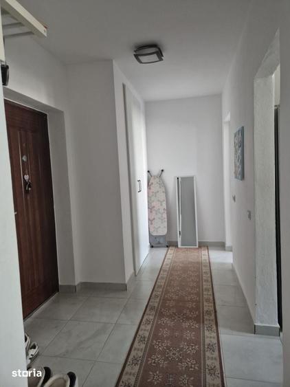 Apartament cu 2 camere,parcare inclusa, zona Florilor - 13