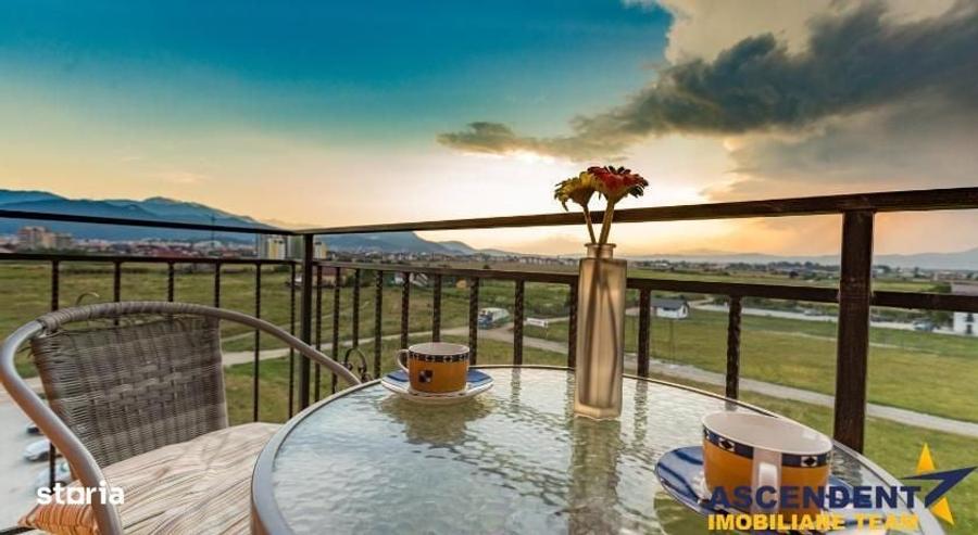 10.000mp intravilan, front la doua strazi, configuratie avantajoasa, a - 1