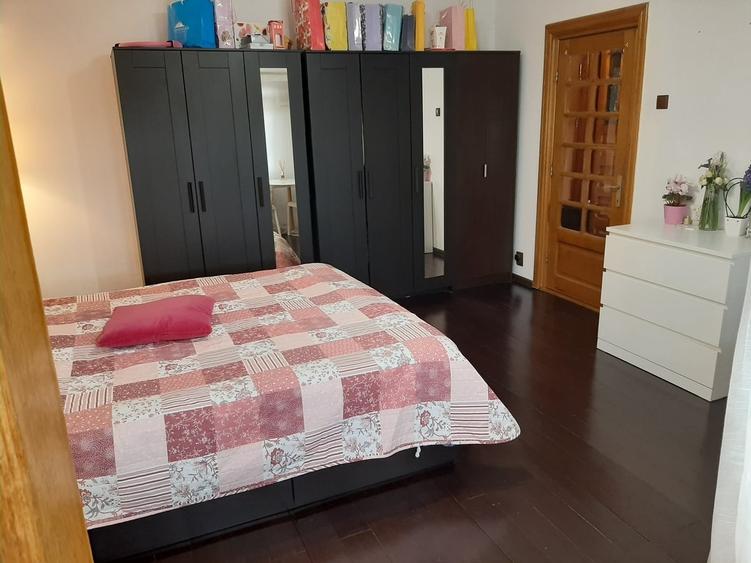 Garsonieră decomandată în Central