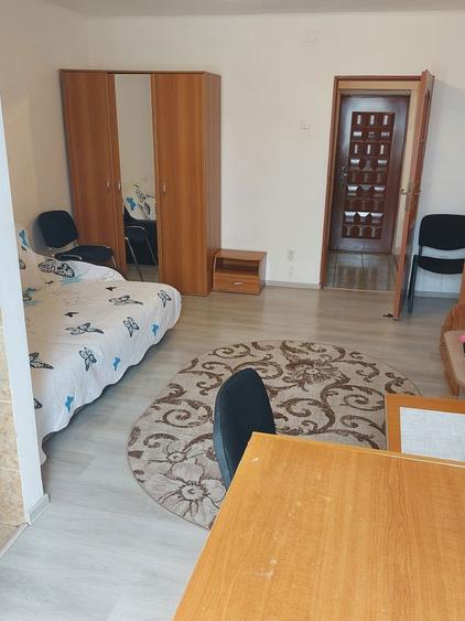 Inchiriez garsoniera Craiovei - 6