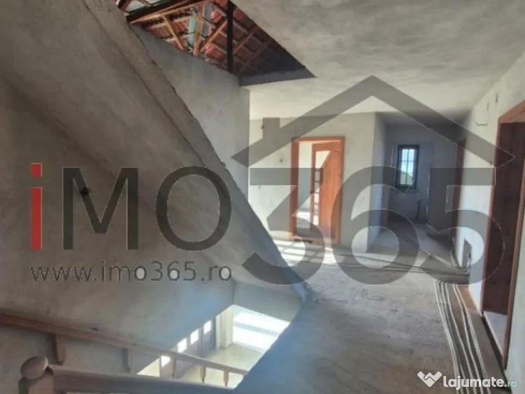 Casa P+1 cu teren 1424 Stefanesti la 1Km de Podul Viilor - 1