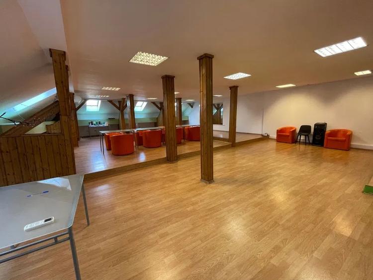 Inchiriez spatiu pentru birouri ,300mp utili, zona centrala - 1