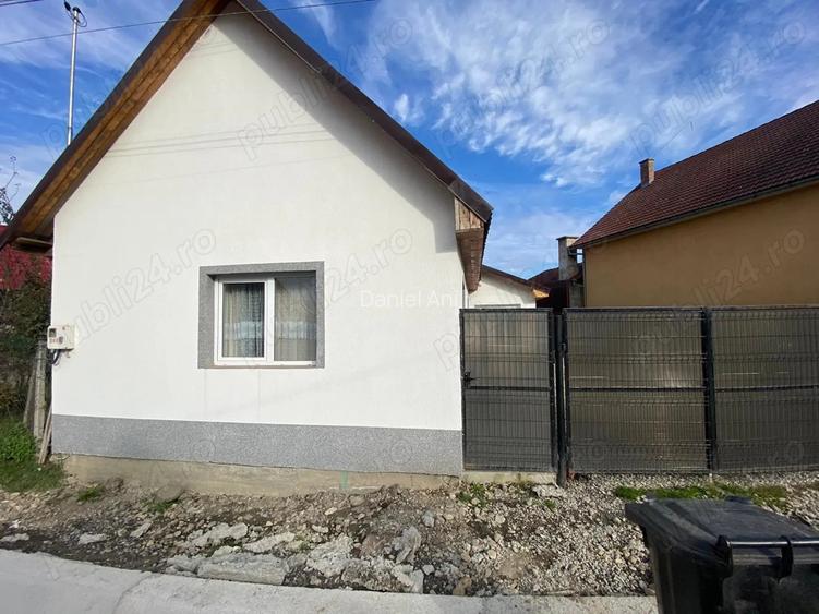 Vand casa Vand casa