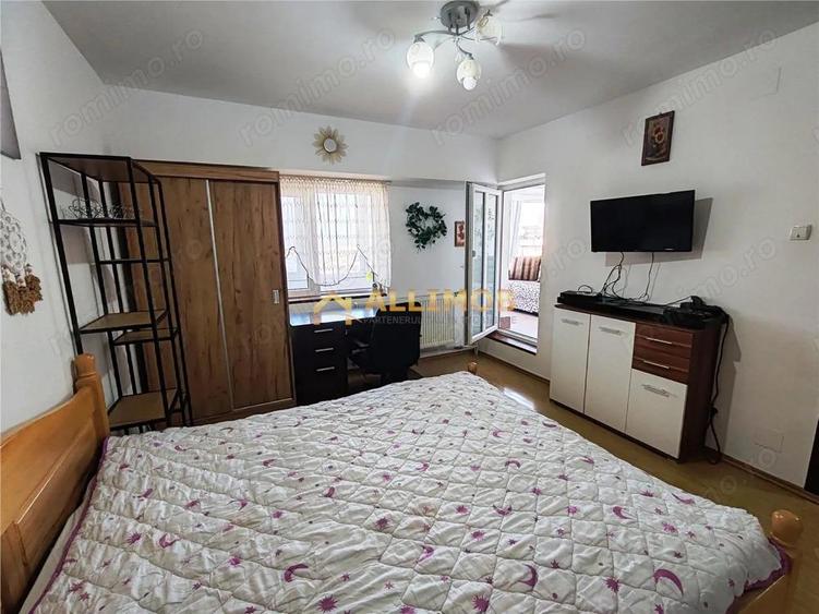 Garsoniera in Ploiesti, zona ultracentrala - 12